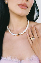 Théa Ring: Gold Ring for Evening Events | Nana Jacqueline