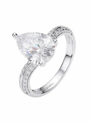 Daniela Pear-Cut Pavé Crystal Ring | Nana Jacqueline