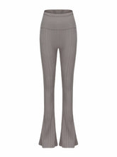 Morgan Pants: Grey Pants for Brunch | Nana Jacqueline