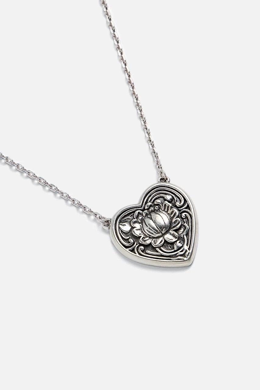 Johnny Was ANTIQUE HEART PENDANT NECKLACE