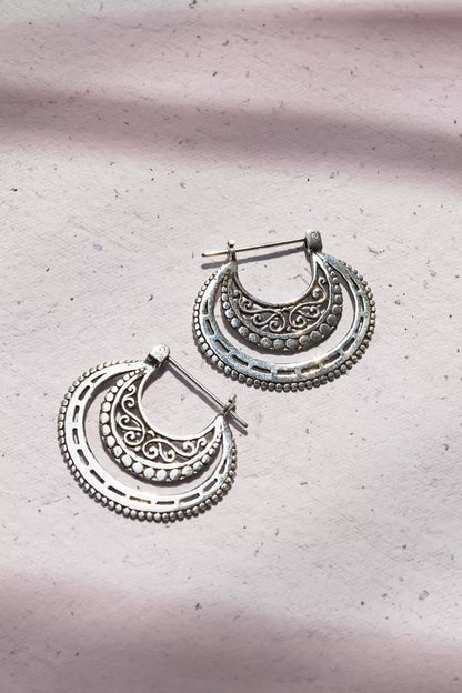 Johnny Was AMAZING CURVE HOOP EARRINGS