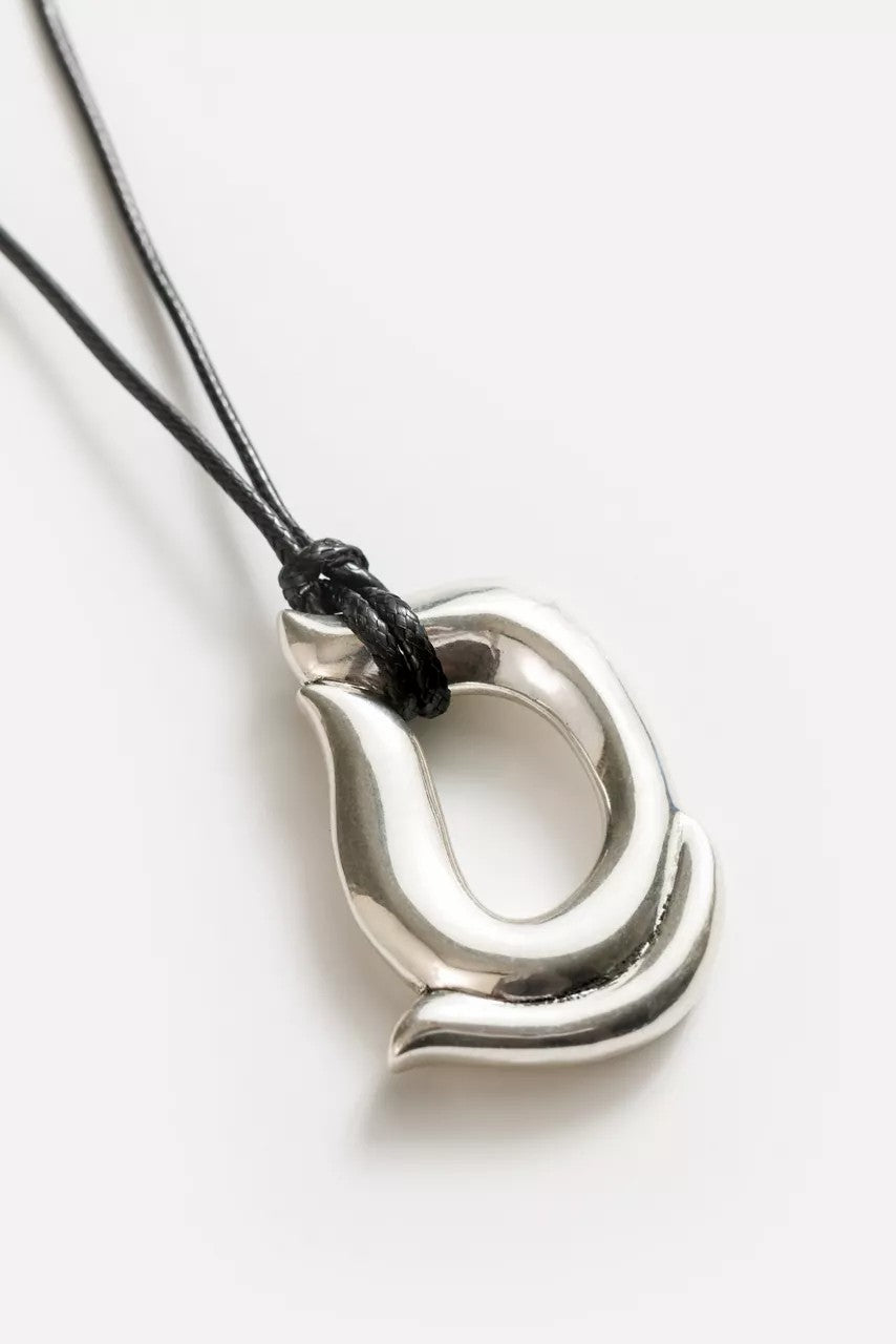 Johnny Was ABSTRACT SWOOSH PENDANT NECKLACE