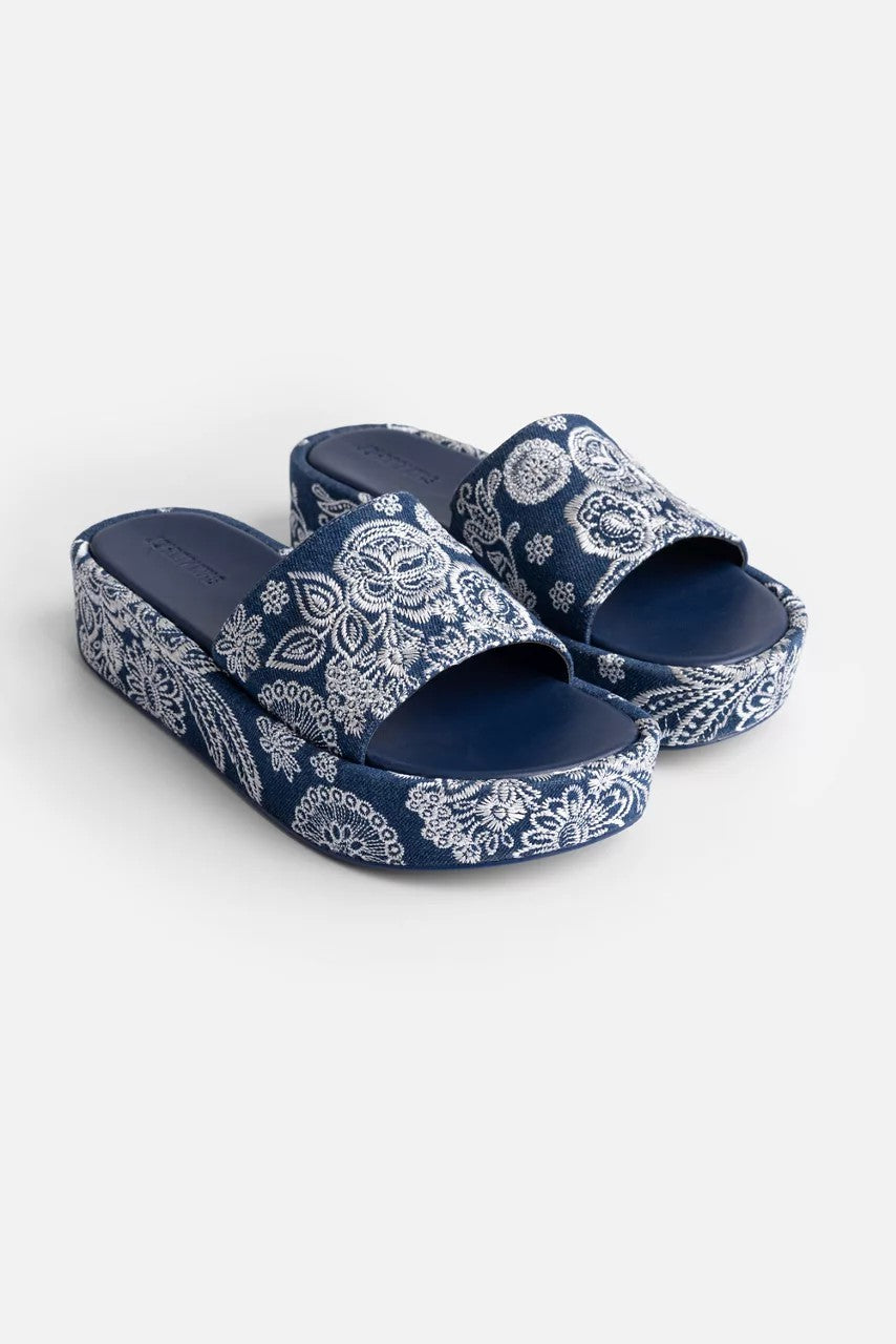 Johnny Was BANDANA EMBROIDERED DENIM PLATFORM SLIDE
