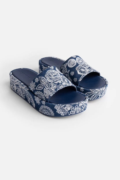 Johnny Was BANDANA EMBROIDERED DENIM PLATFORM SLIDE