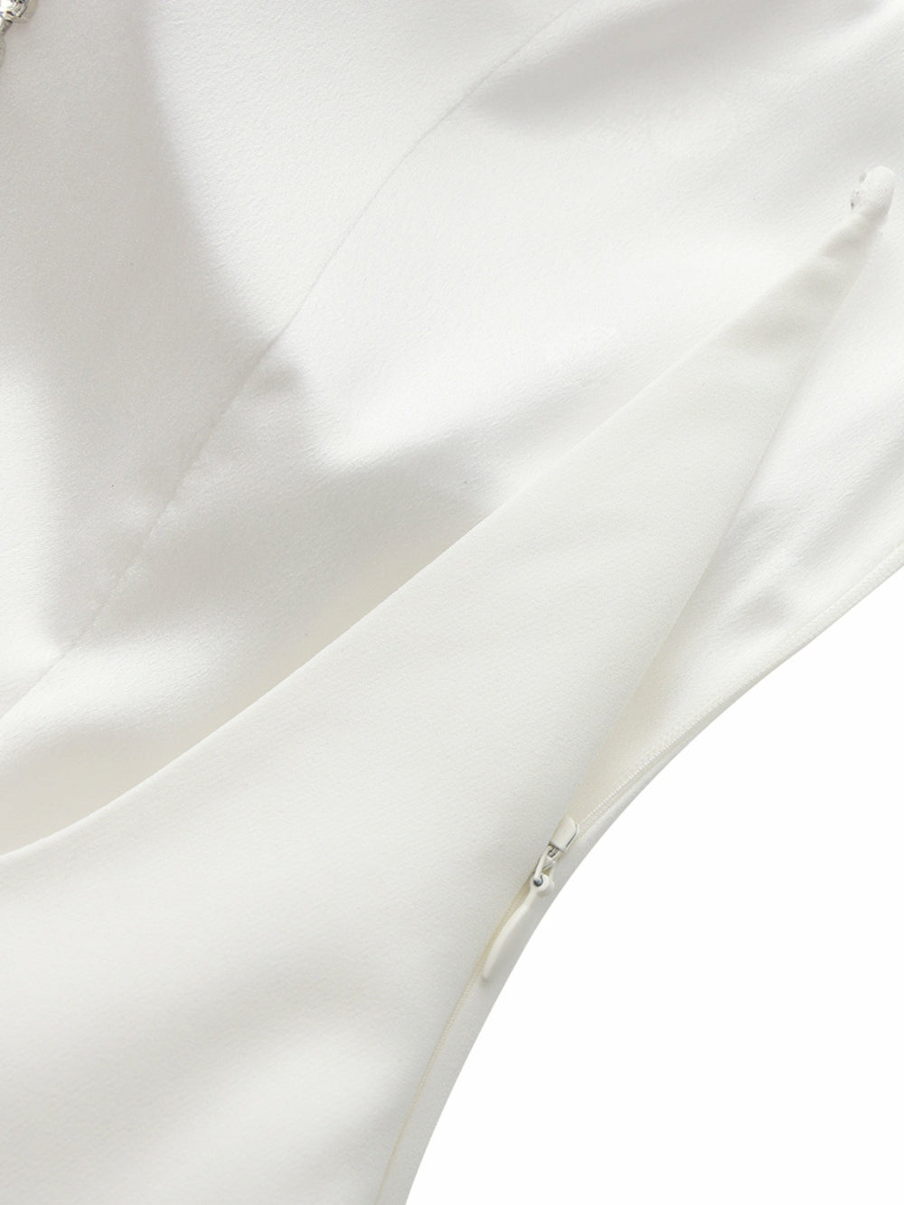 Giana Open-Back Crystal-Chain White Dress | Nana Jacqueline