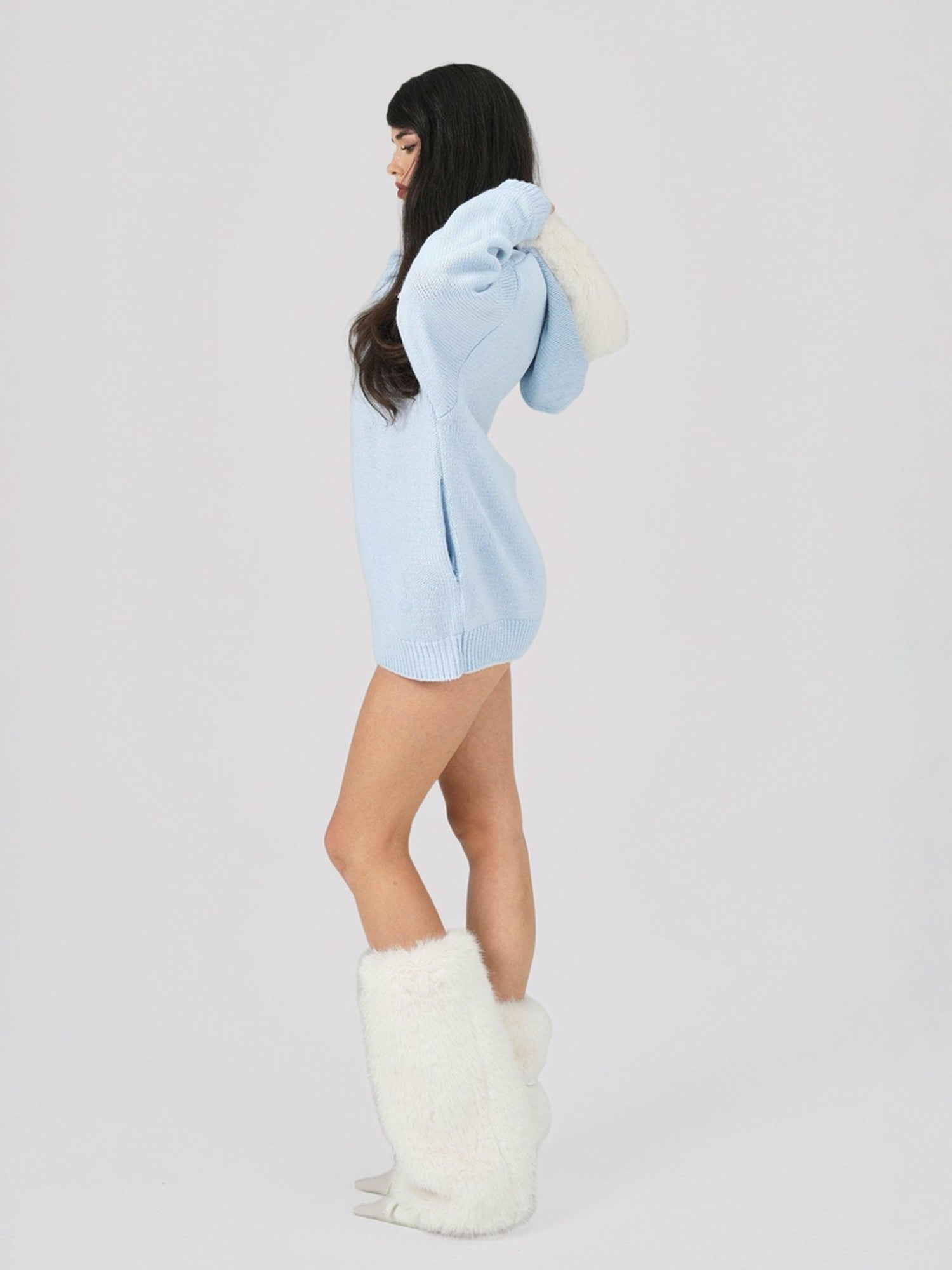 Ava Fur Sweatshirt: Blue Sweatshirt for Ski Resort | Nana Jacqueline