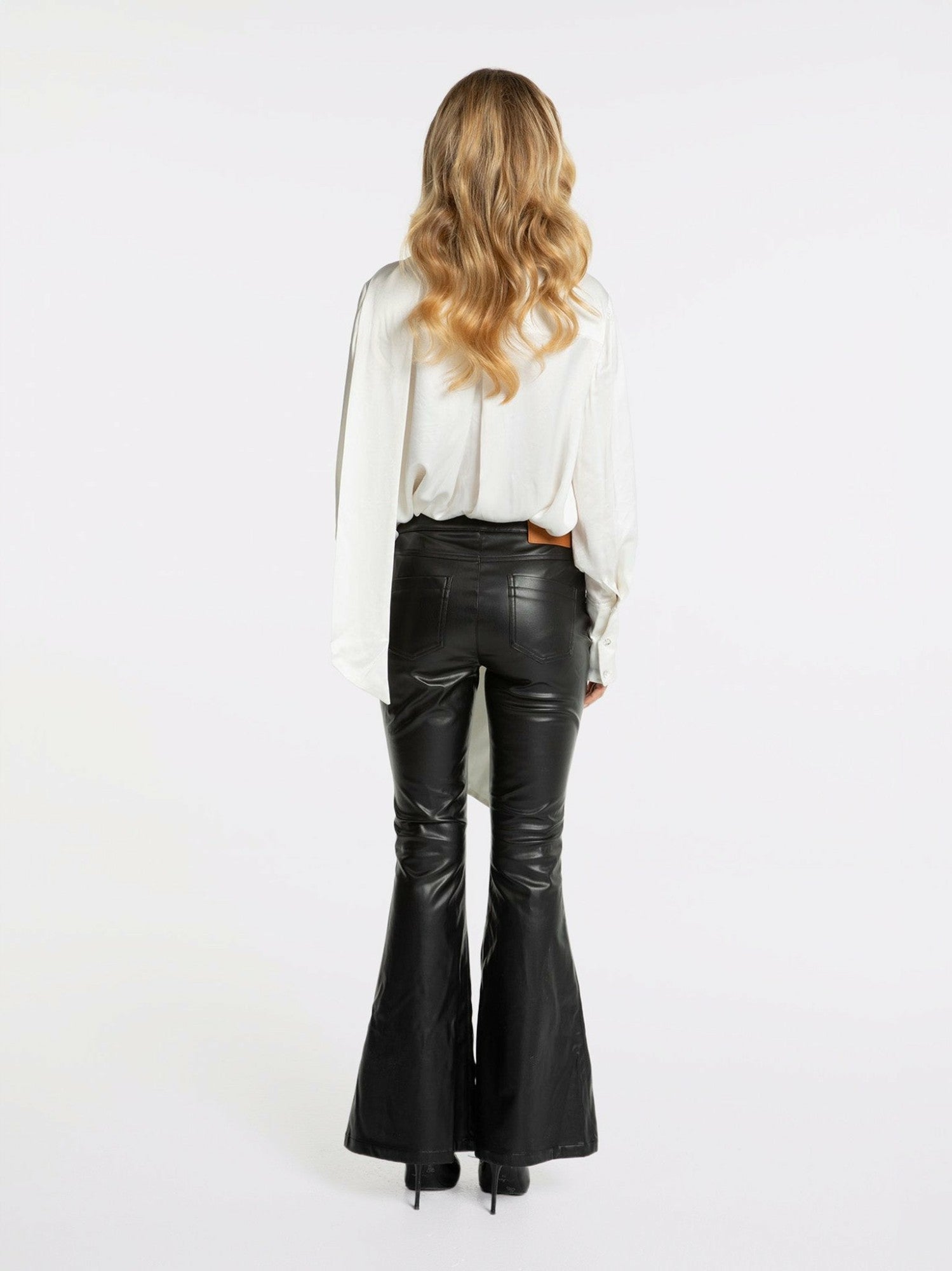 Vera Pants: Black Pants for Date Night | Nana Jacqueline