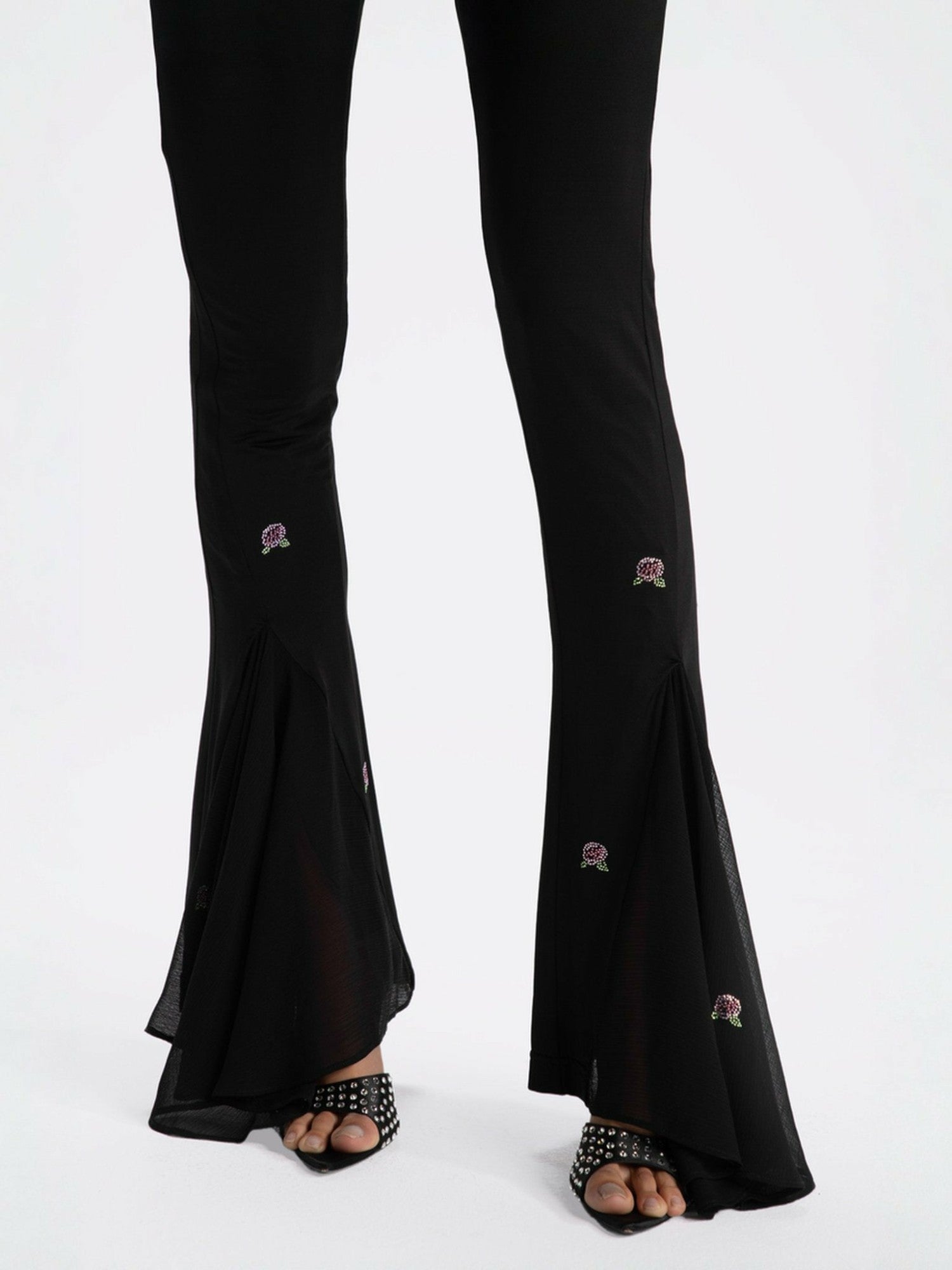 Mara Rose Pants: Black Pants for Date Night | Nana Jacqueline
