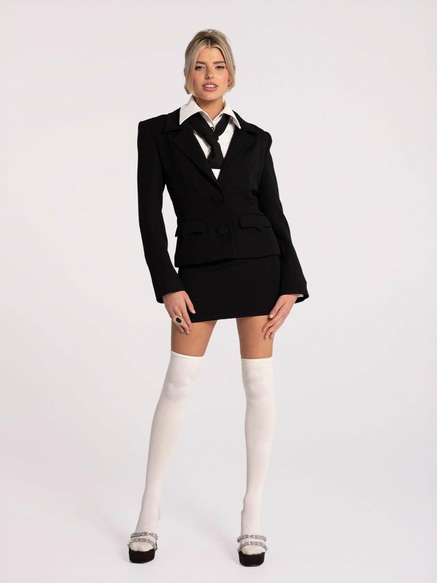 Dionne Blazer: Black Blazer for Business Meetings | Nana Jacqueline