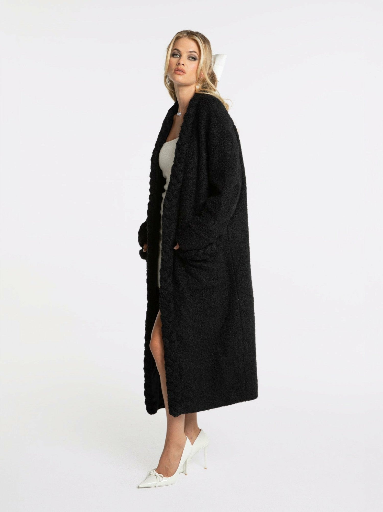 Elsa Coat: White Coat for Resort Travel | Nana Jacqueline
