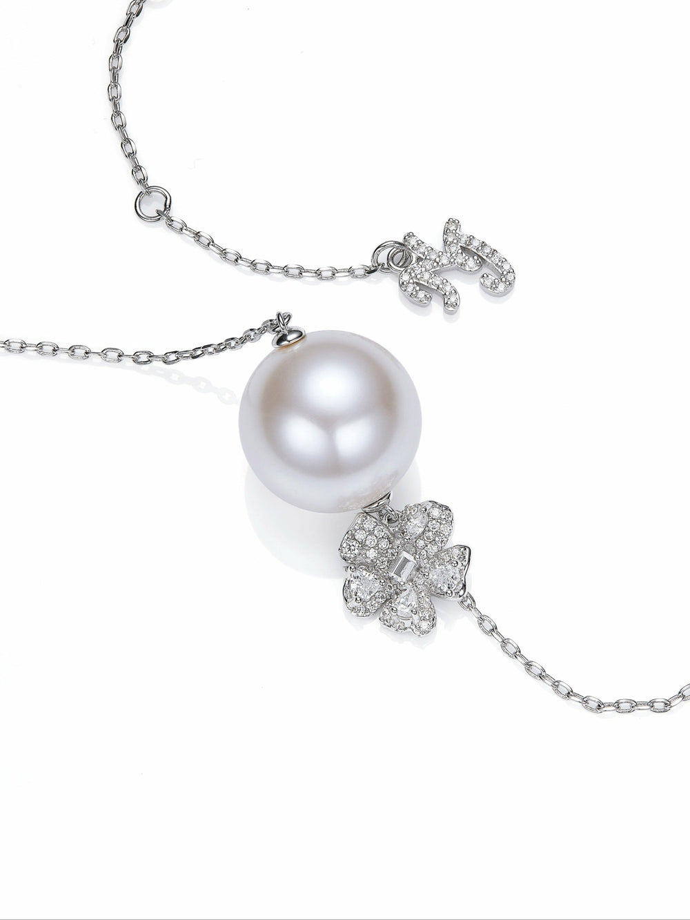 Lovelle Floral Pearl White Necklace | Nana Jacqueline
