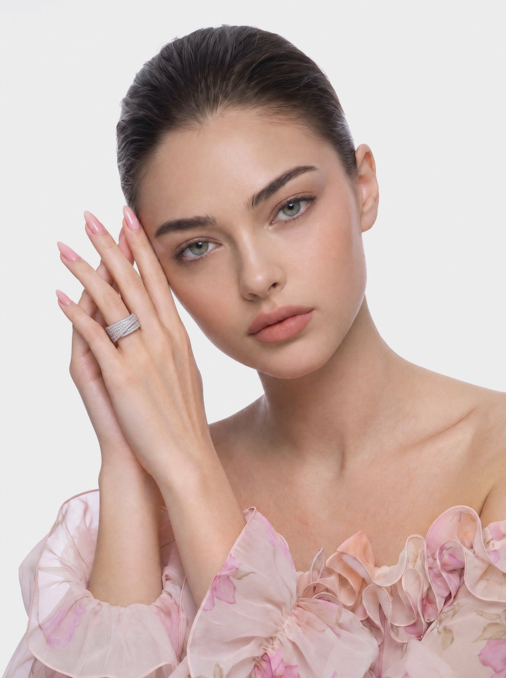 Ivelle Pave Wide White Ring | Nana Jacqueline