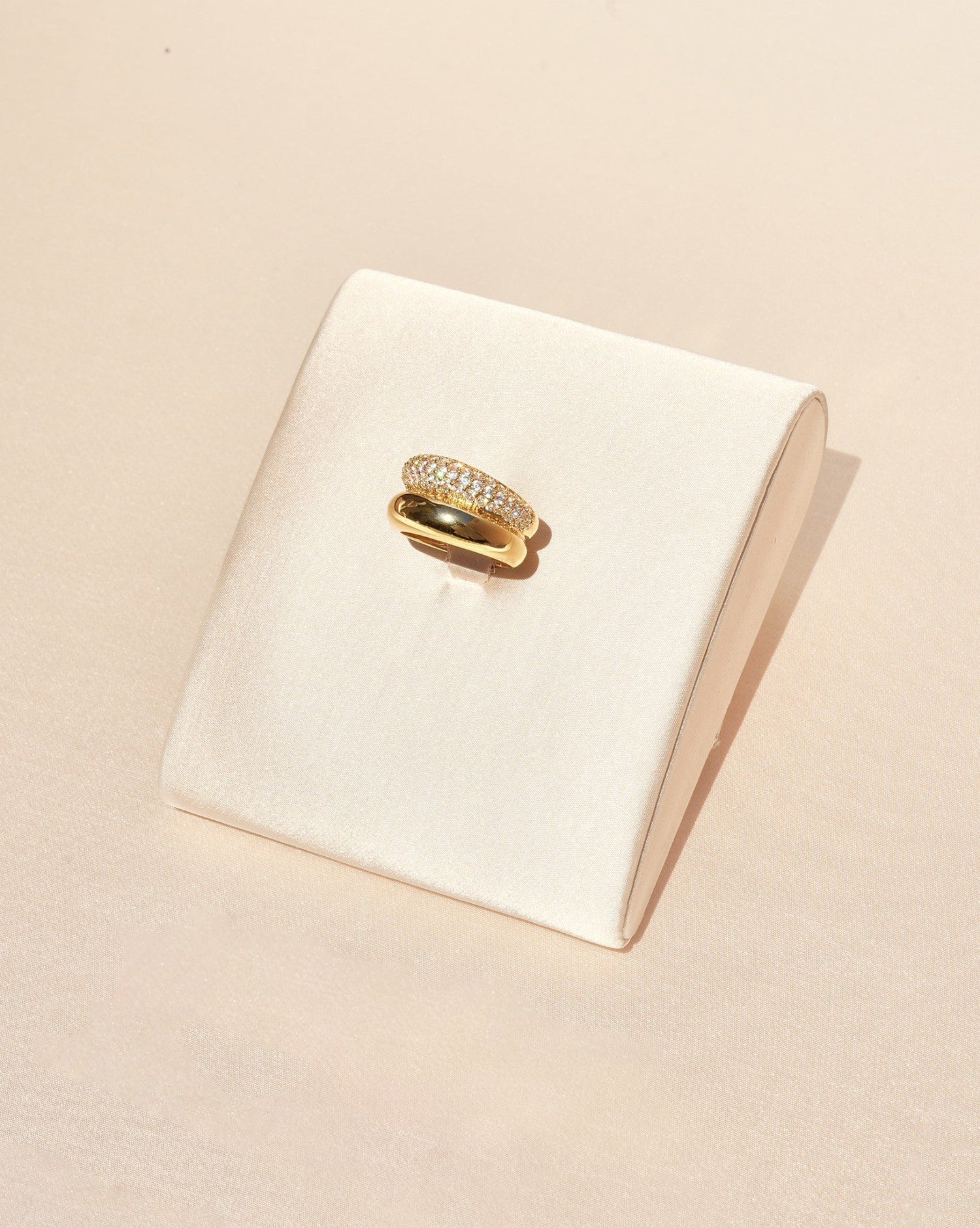 Théa Ring: Gold Ring for Evening Events | Nana Jacqueline