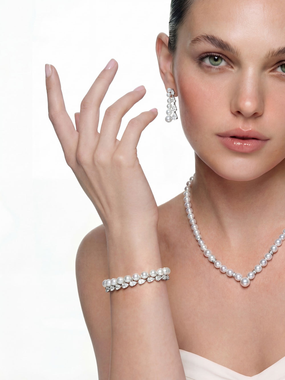 Amara Pearl and Crystal Chain Bracelet | Nana Jacqueline