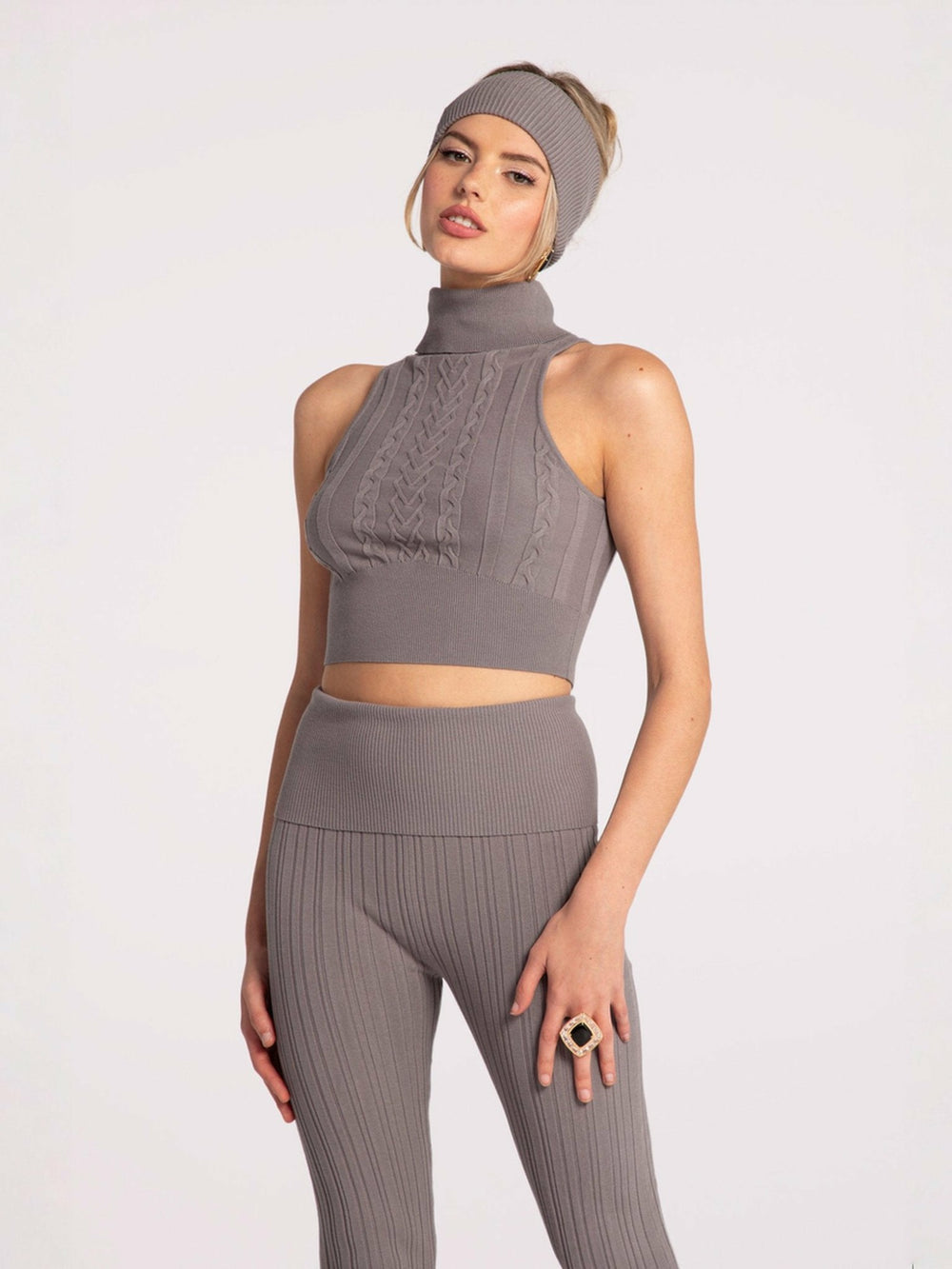 Morgan Pants: Grey Pants for Brunch | Nana Jacqueline